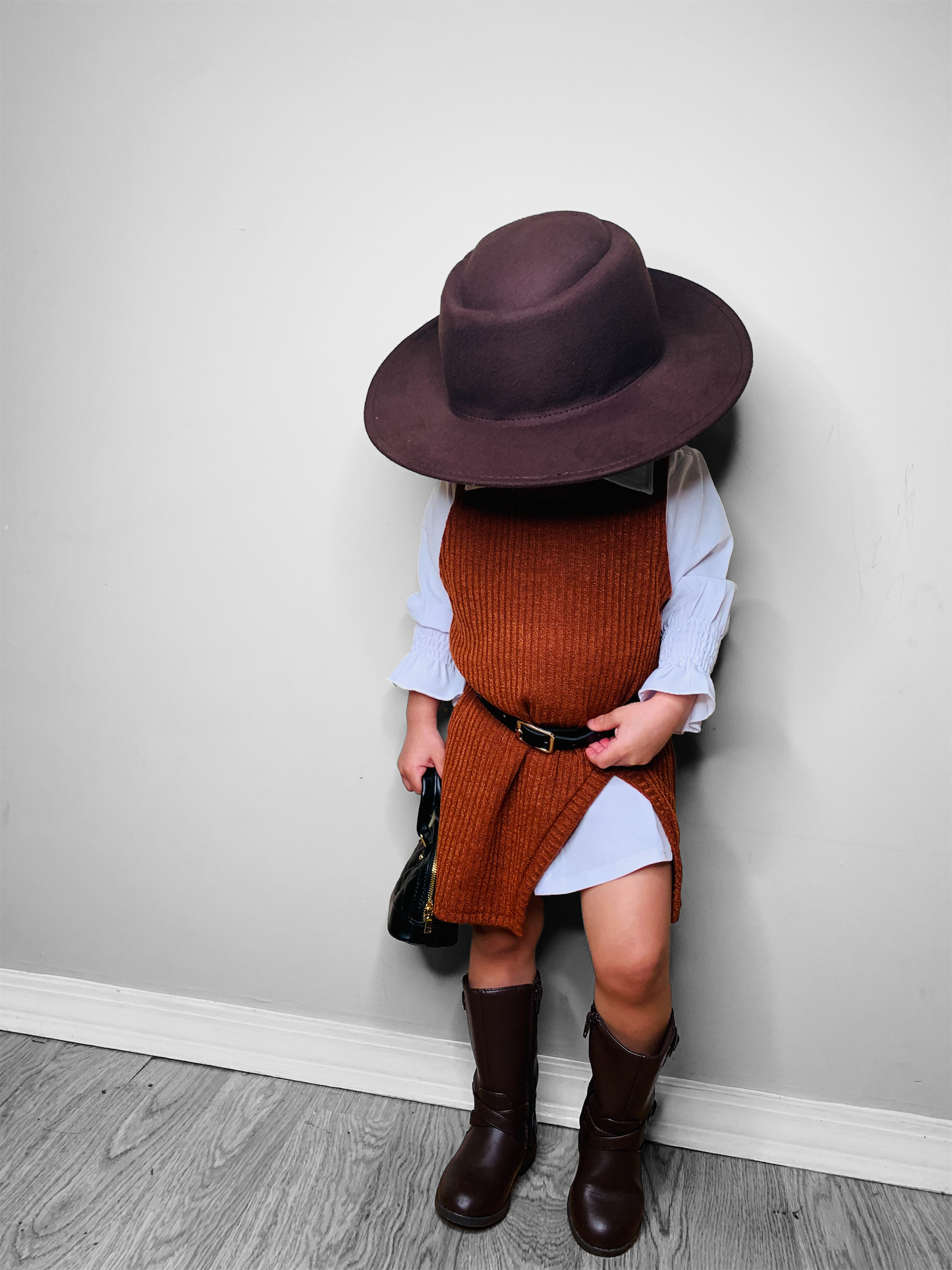 White Long Sleeve Shirt Dress with Split Hem Vest and Belt